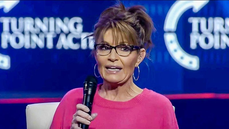 'Over My Dead Body': Sarah Palin Says She Won't Get COVID-19 Vaccine