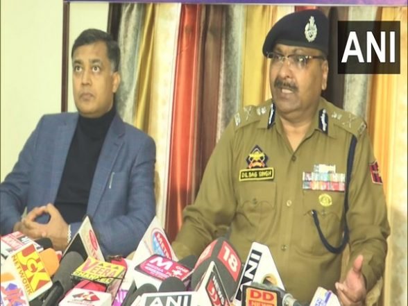 India News | Pakistani Drone Dropped Ammunition, IEDs in J-K; First Time Chemical in Liquid Form Sent with Consignment: DGP Dilbag Singh
