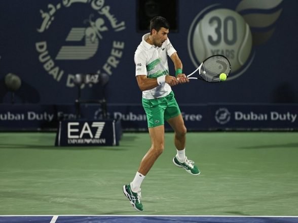 Sports News | Dubai Tennis C'ships: Djokovic Wins First Match of 2022, Murray Battles Through