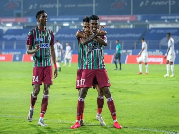 Sports News | ISL: Mohun Bagan March Forward to Dash Semi-final Hopes for Bengaluru FC
