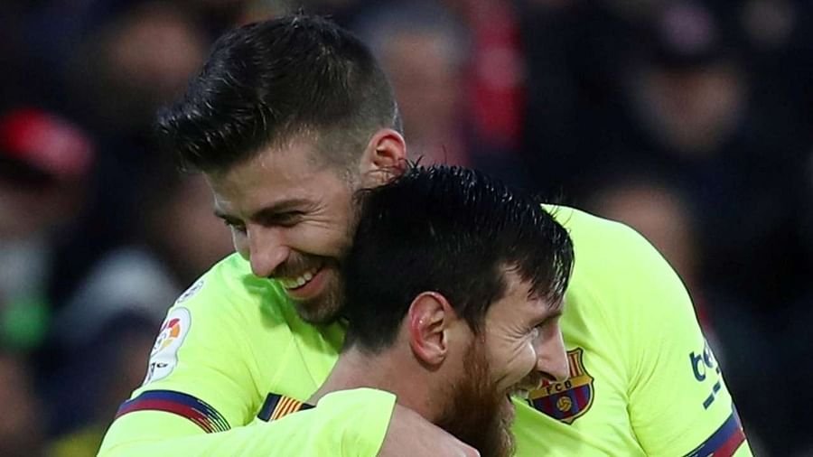 Pique told the Barca president to release Messi