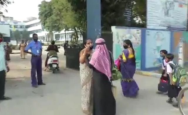 Students cannot enter Karnataka without removing hijab